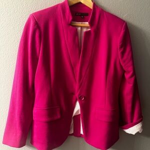 The Gibson notch collar knit blazer with cute contrasting lining. Hot Pink